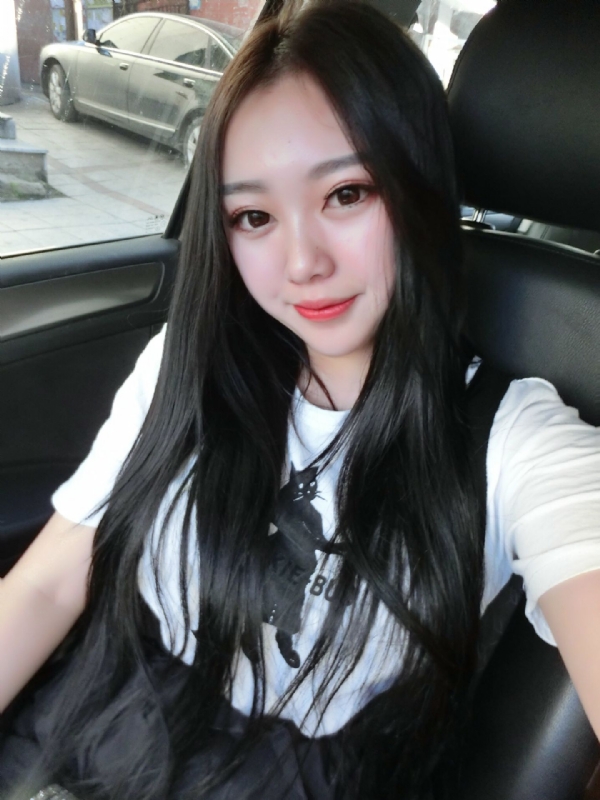 佳怡的第二张照片--辽宁闪婚服务中心