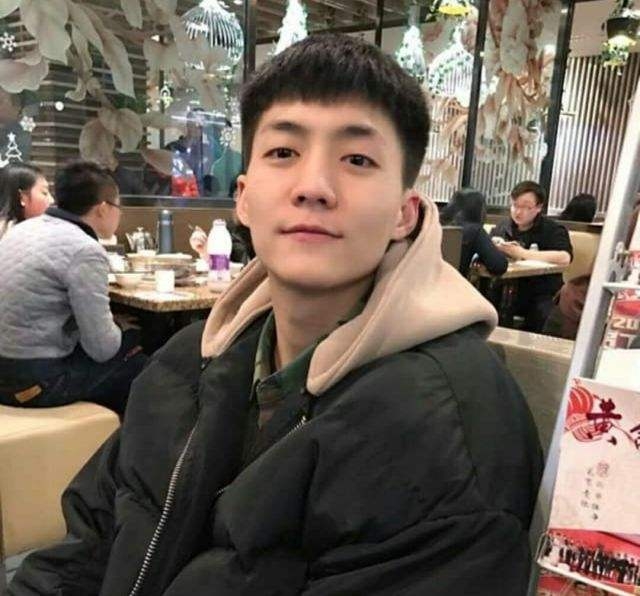 相爱的人的第一张照片--辽宁闪婚服务中心