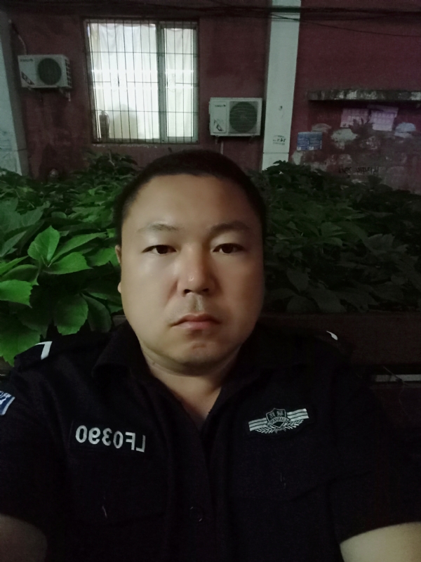 冯宇的第一张照片--辽宁闪婚服务中心