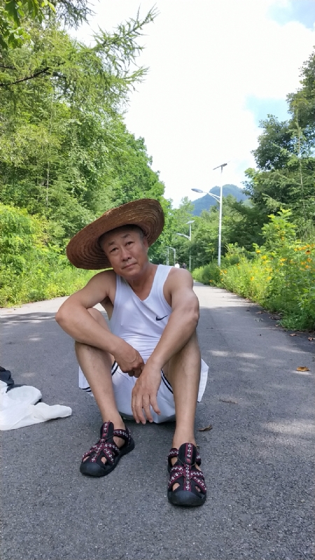 真诚寻伴的第一张照片--辽宁闪婚服务中心