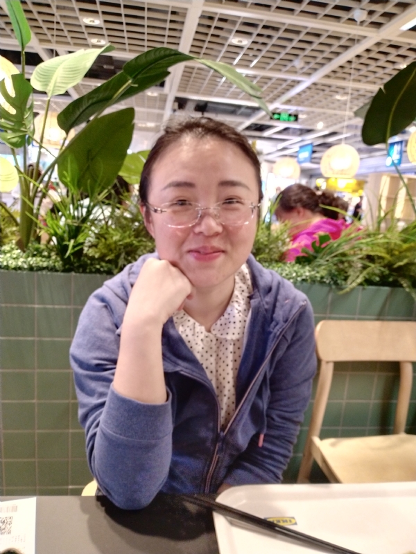 春晖的第一张照片--辽宁闪婚服务中心